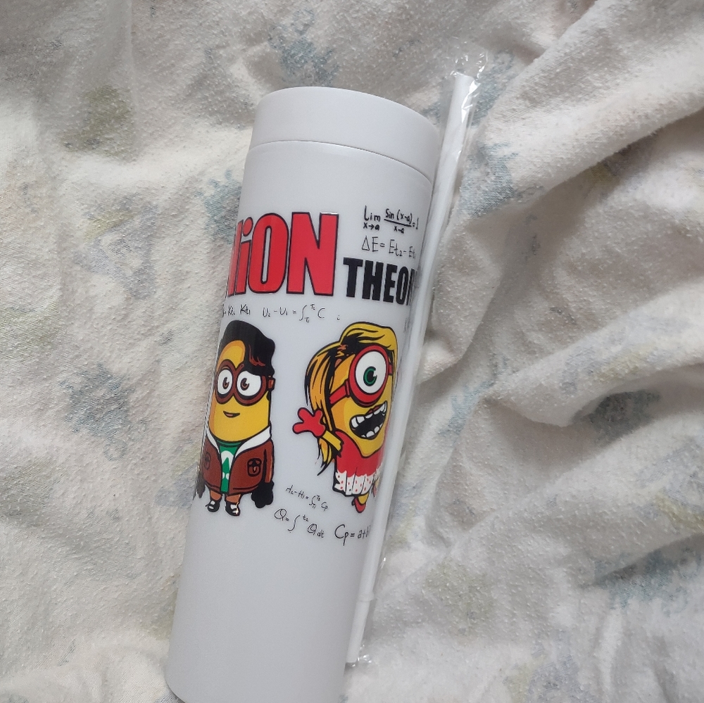 Big minion theory tumbler - Picture 9 of 13